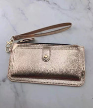 Load image into Gallery viewer, CHIC WRISTLET WALLET