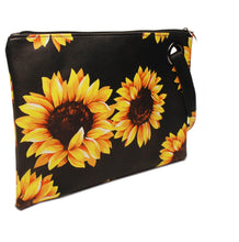 Load image into Gallery viewer, Olivia Wristlet
