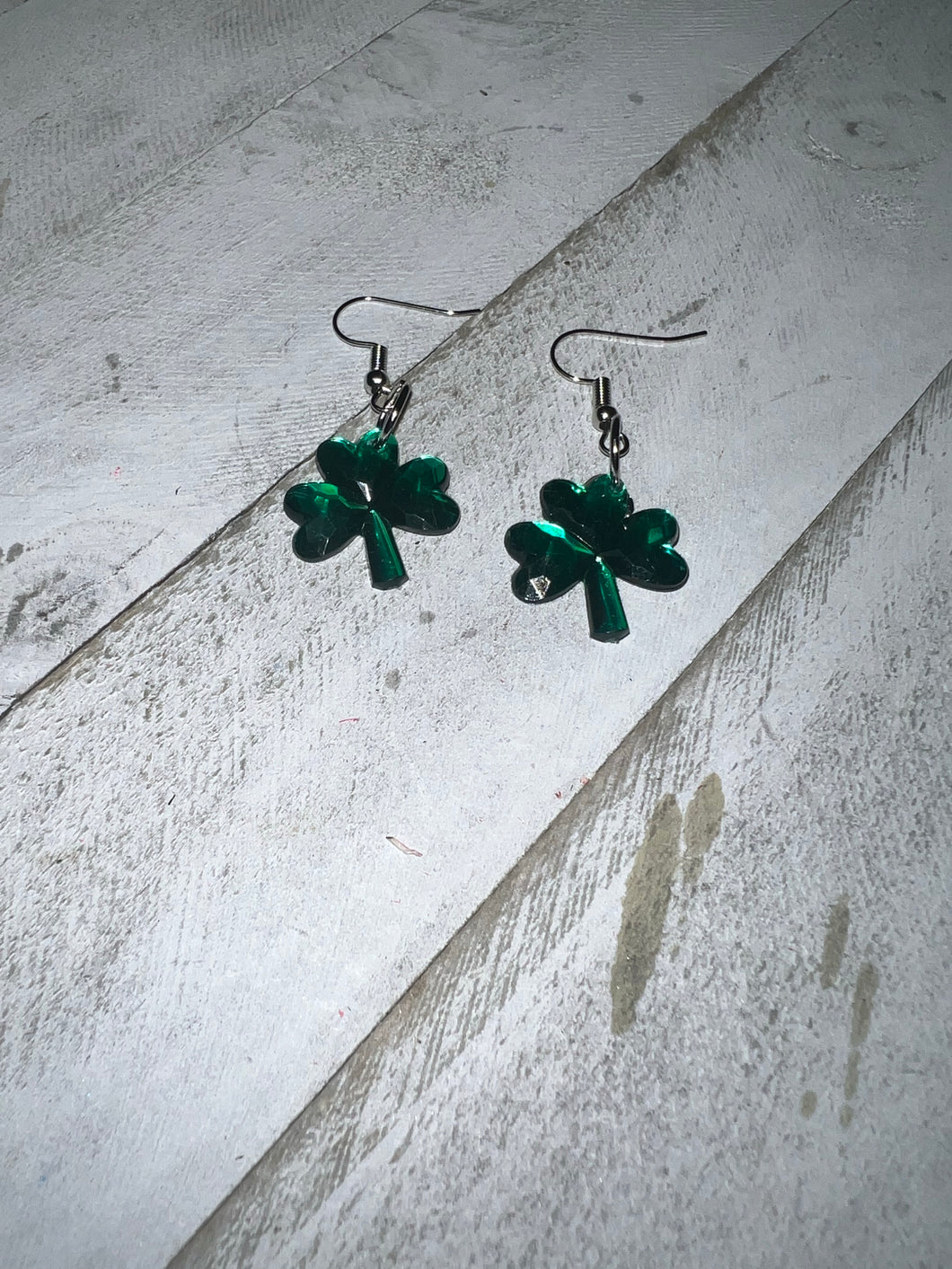 Small Four-Leaf Clover CutOut 🍀