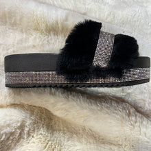 Load image into Gallery viewer, Bamboo Bling Slipper
