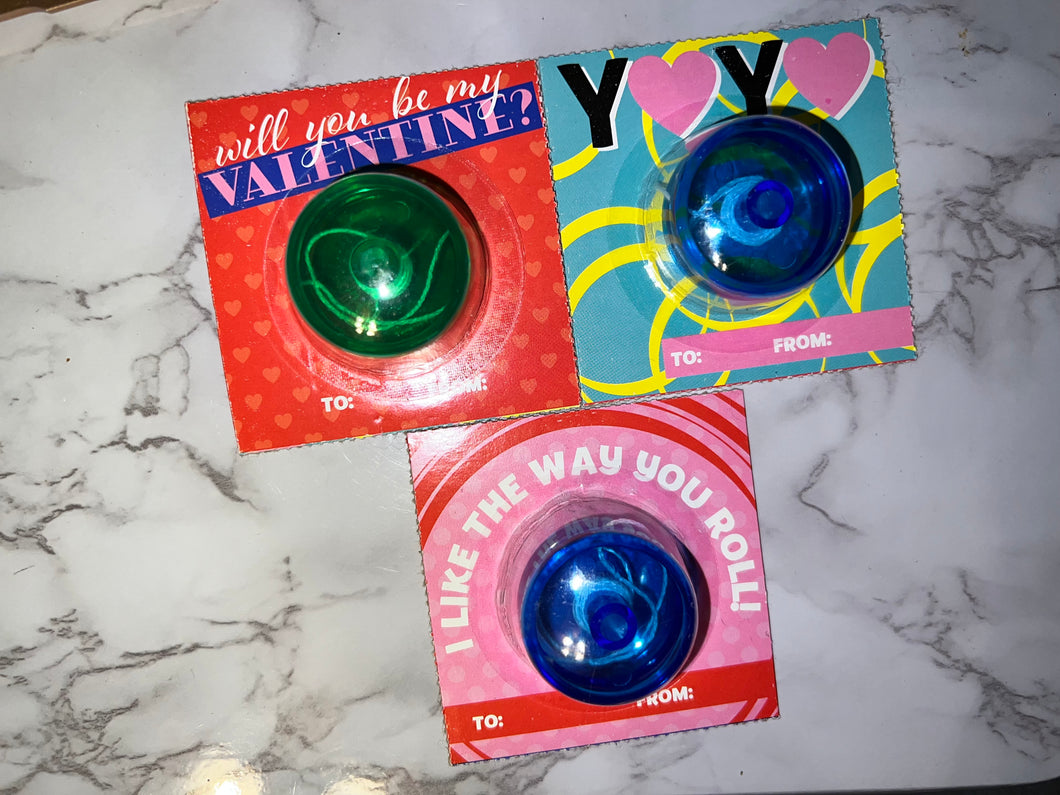 Mini Yo-Yo Valentine’s Card