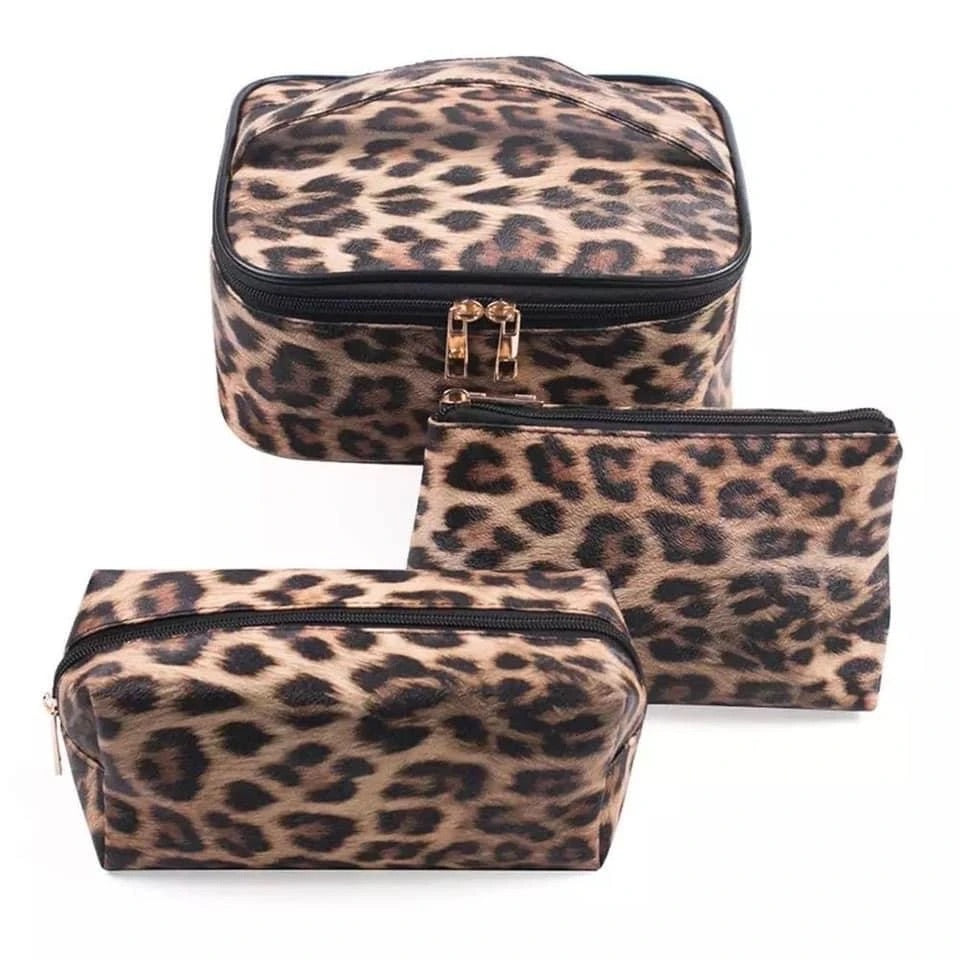 Leopard Cosmetic Set